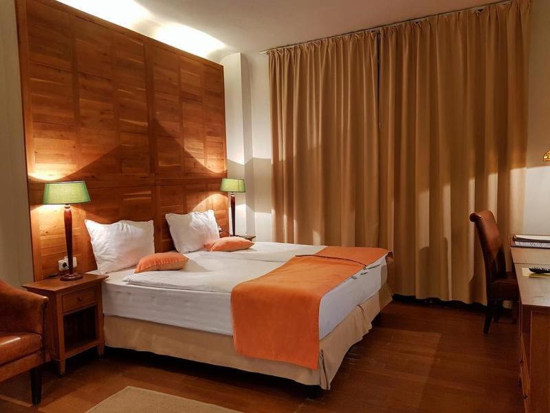 Hotel Rembrandt Old Town Bucarest Habitación foto