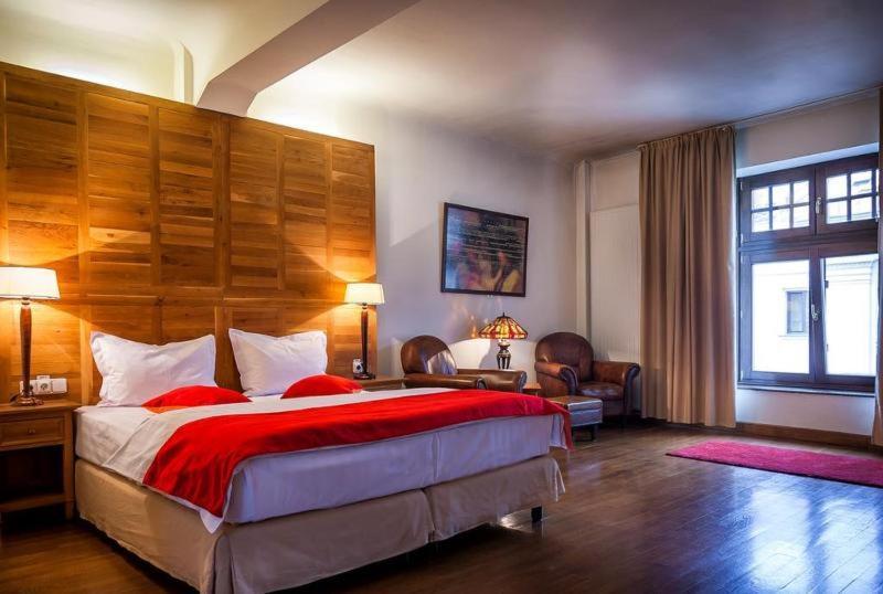 Hotel Rembrandt Old Town Bucarest Habitación foto
